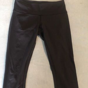 Lululemon wunder under